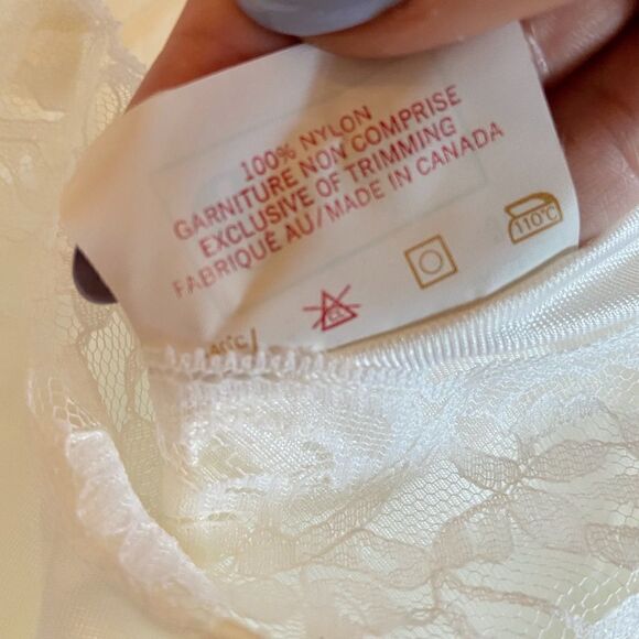 Vintage white lacy bodysuit - Picture 11 of 14